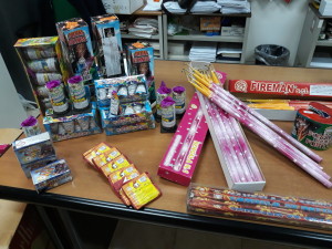 cosenza sequestro fuochi artificiali
