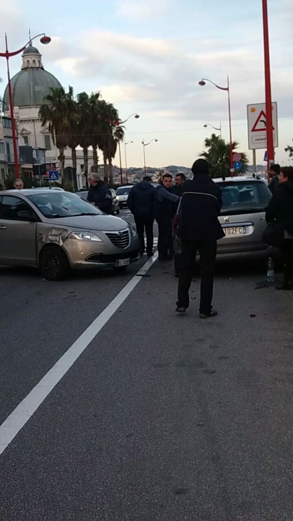 incidente litoranea nord messina