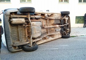 incidente via georgi furgone ribaltato (3)
