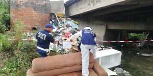 Torrente Pantano Bracaleone sigilli alla discarica abusiva