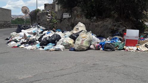 rifiuti arangea