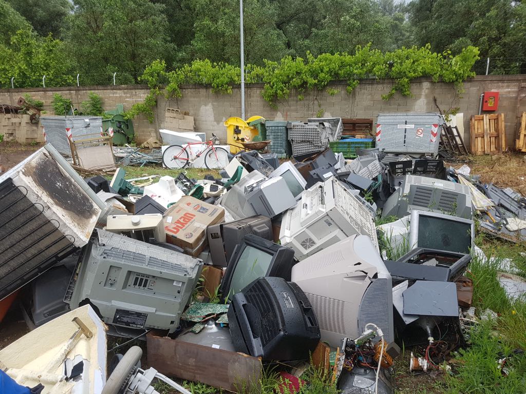 sequestro discarica (2)
