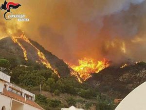 Incendio Messina