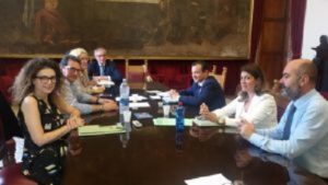 incontro cama