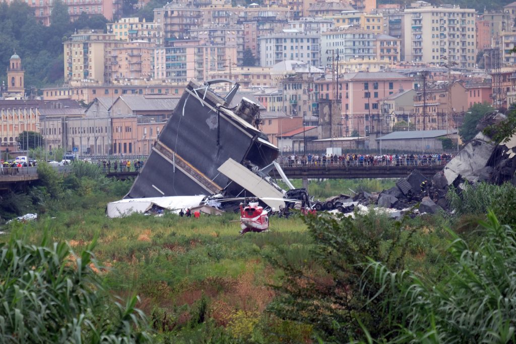 crollo ponte genova