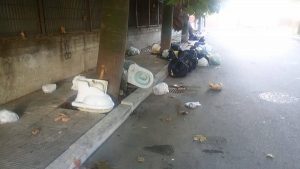 sporcizia viale calabria
