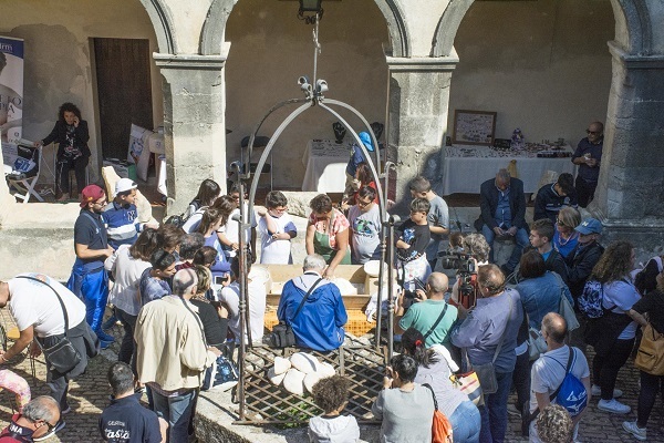 festa pane altomonte