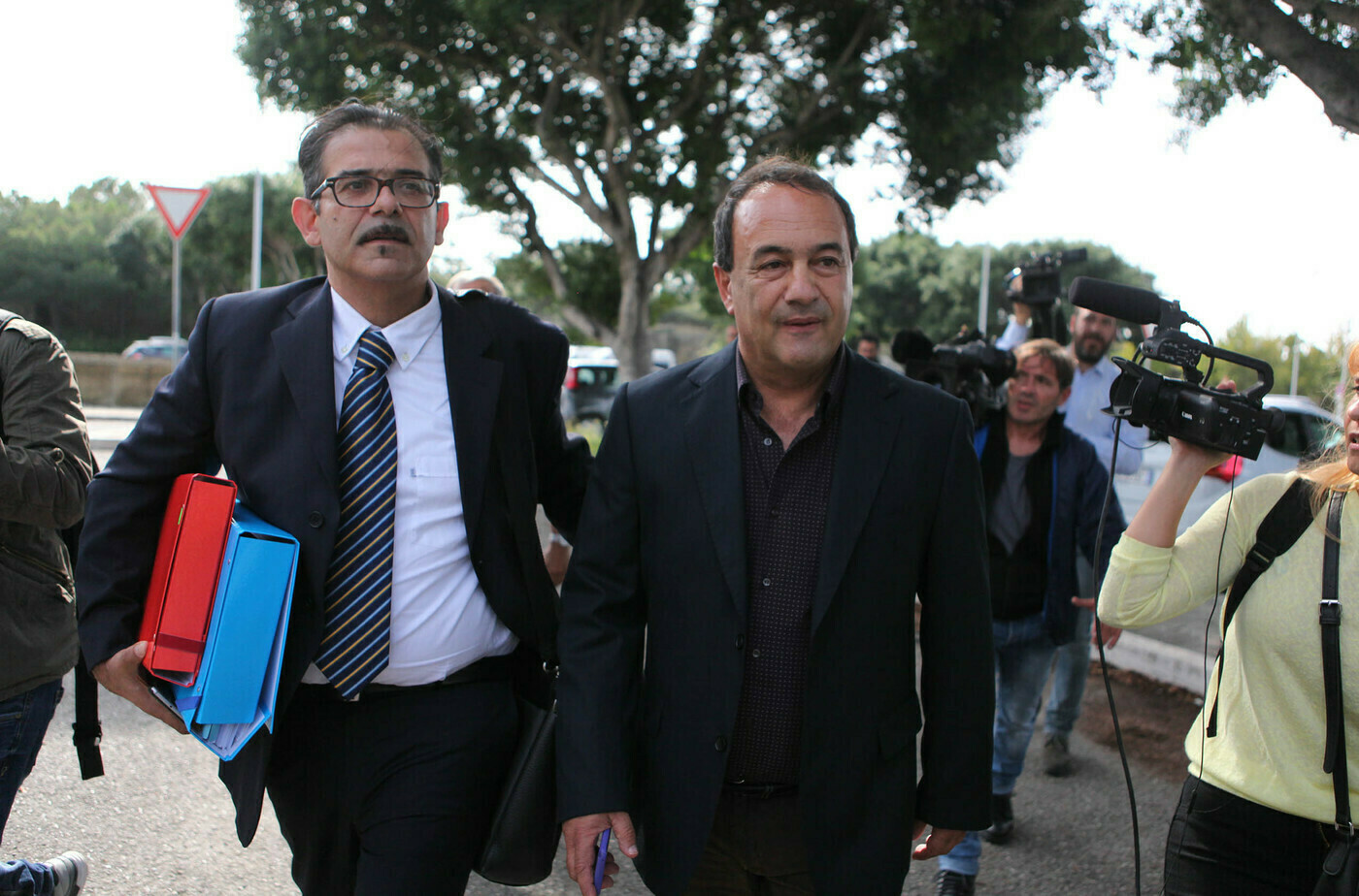 Riace, Mimmo Lucano al tribunale del riesame