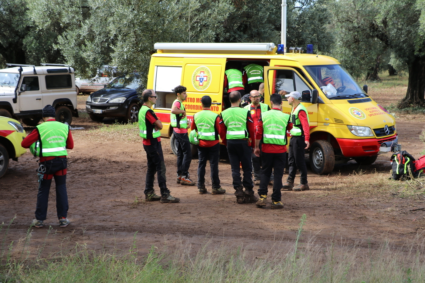 Maltempo Calabria, le ricerche del bambino disperso a San Pietro Lametino