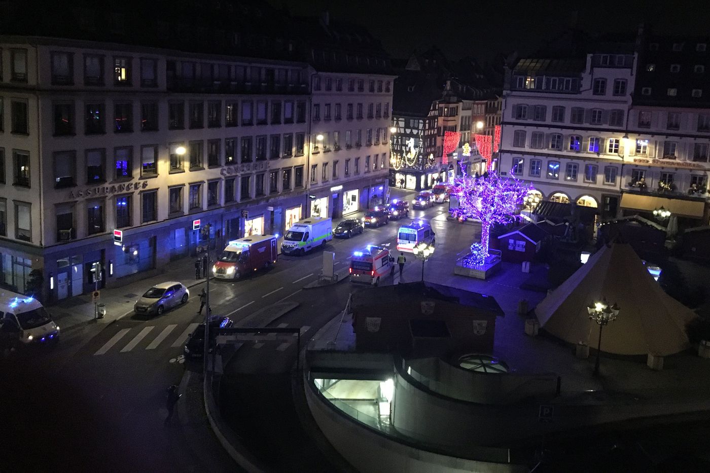 Francia, spari nel mercatino di Natale di Strasburgo