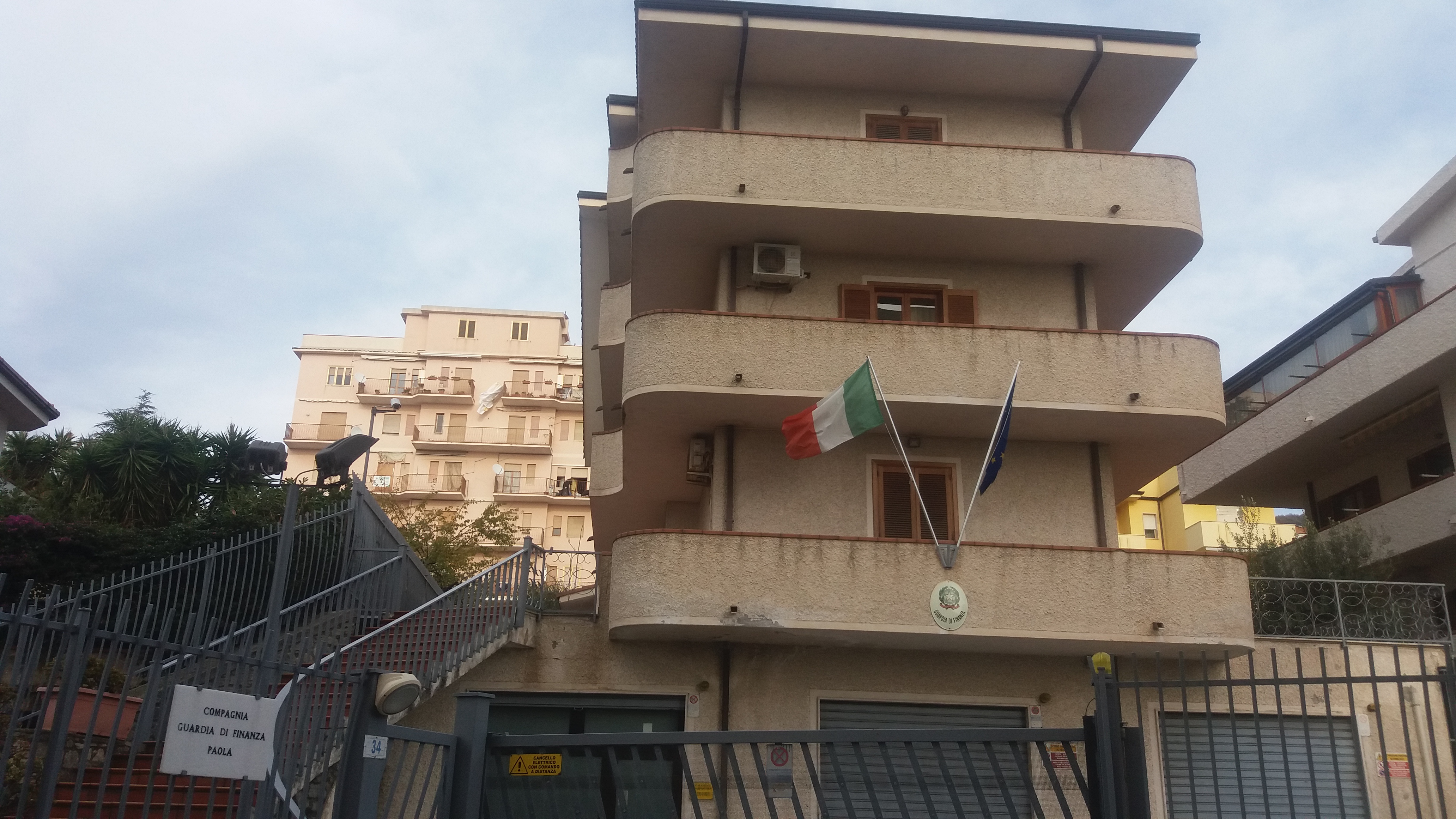 Caserma Paola Cosenza Finanza