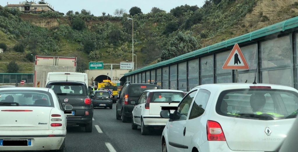 incidente raccordo traffico (6)