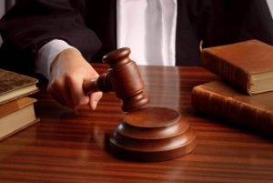 tribunale sentenza giudice