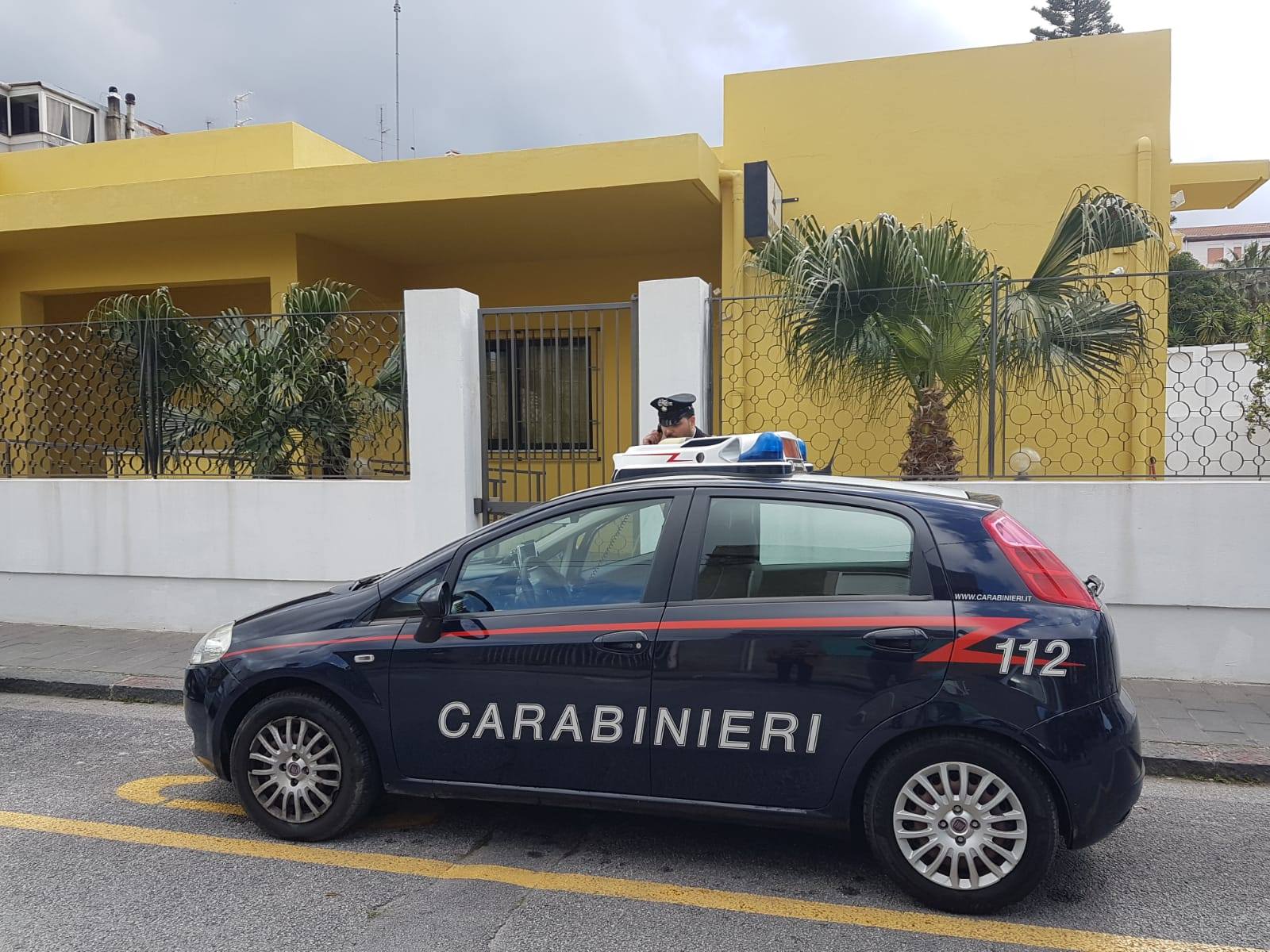 carabinieri auto messina