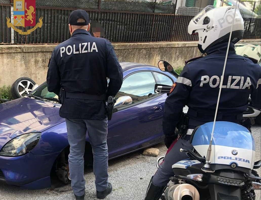 polizia ruote auto
