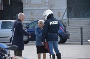 polizia truffa specchietto Reggio Calabria