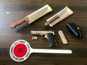 arma clandestina finanza