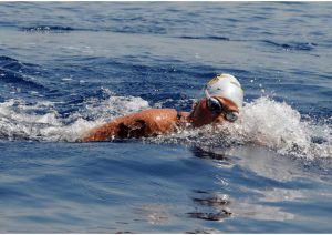 stretto a nuoto