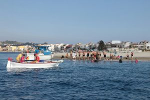 traversata stretto messina