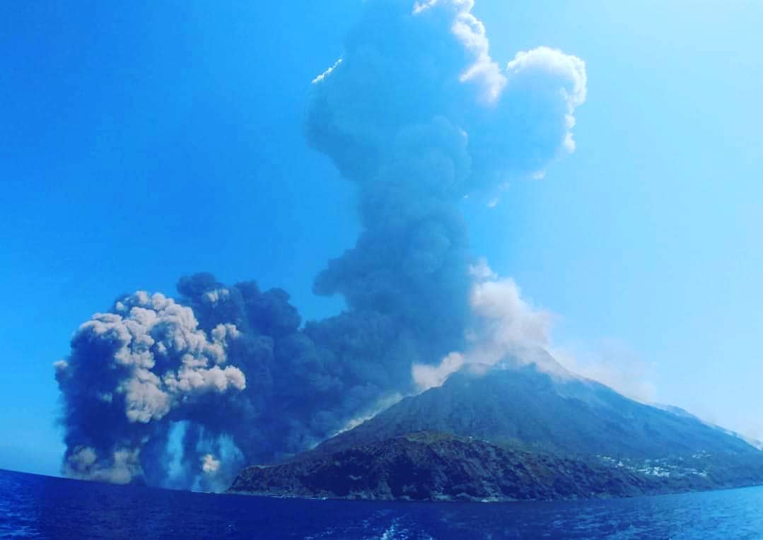 esplosione stromboli 28 agosto 2019 (7)