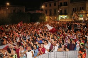 campagna abbonamenti reggina tifosi