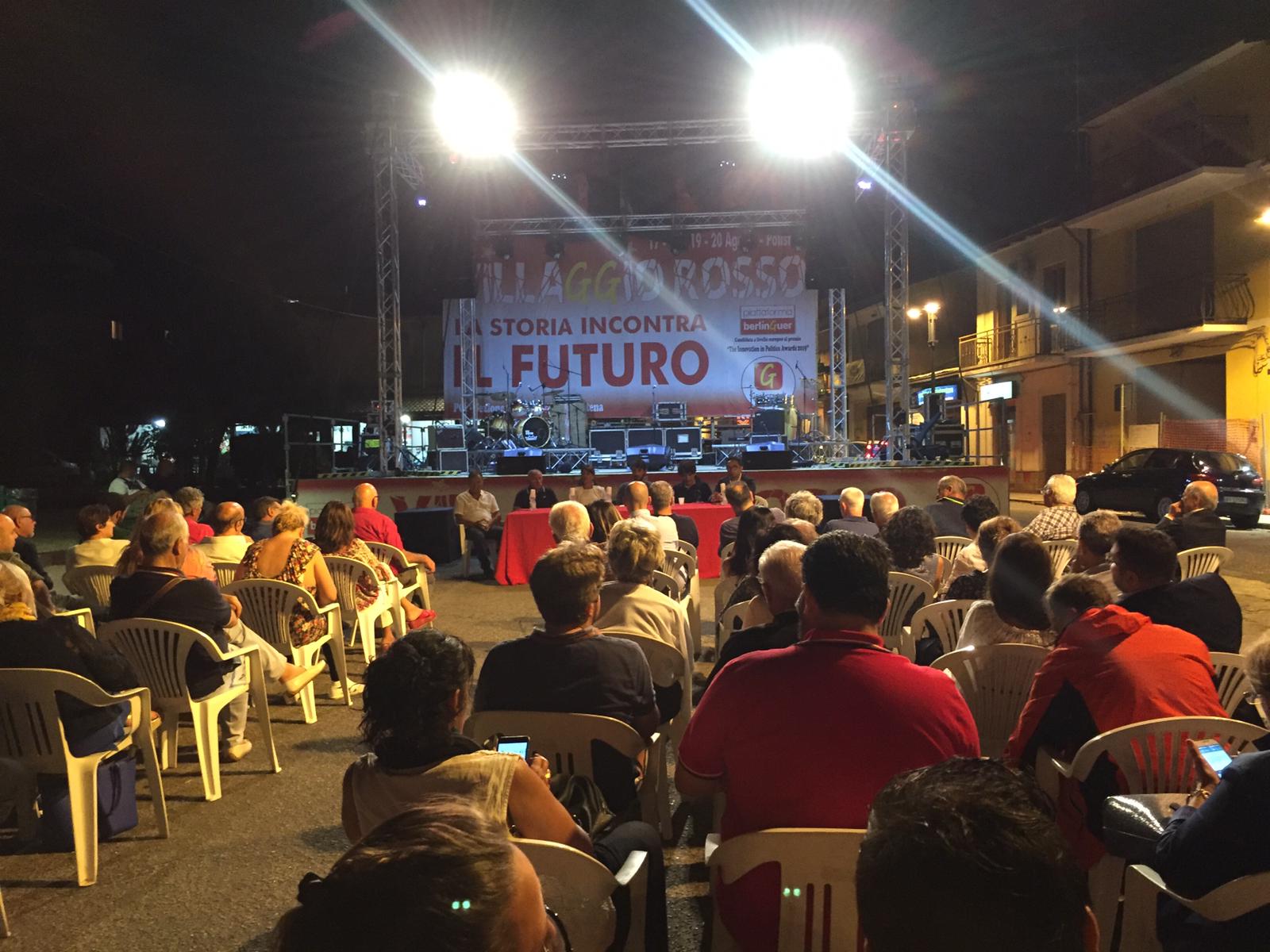 villaggio rosso