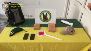 Reggio Calabria Bravo Cotraro cocaina corriere