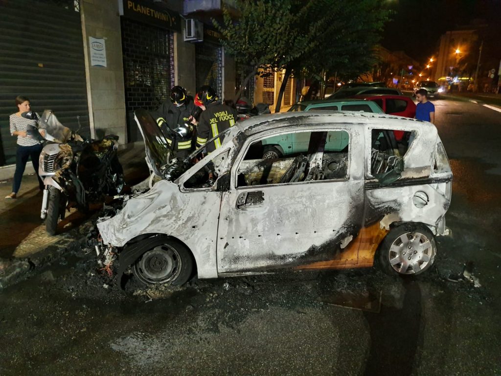 incendio via catania messina