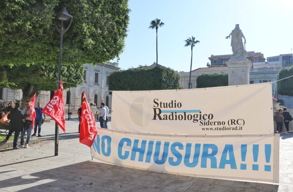 Protesta Lavoratori Siderno (1)