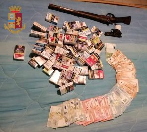 RAPINA TABACCHI MESSINA SOLDI ARMI