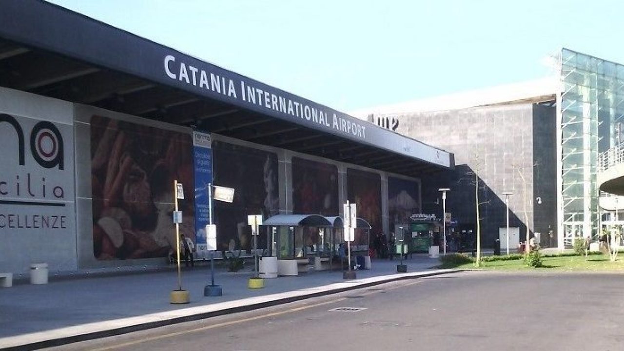 aeroporto catania sicilia