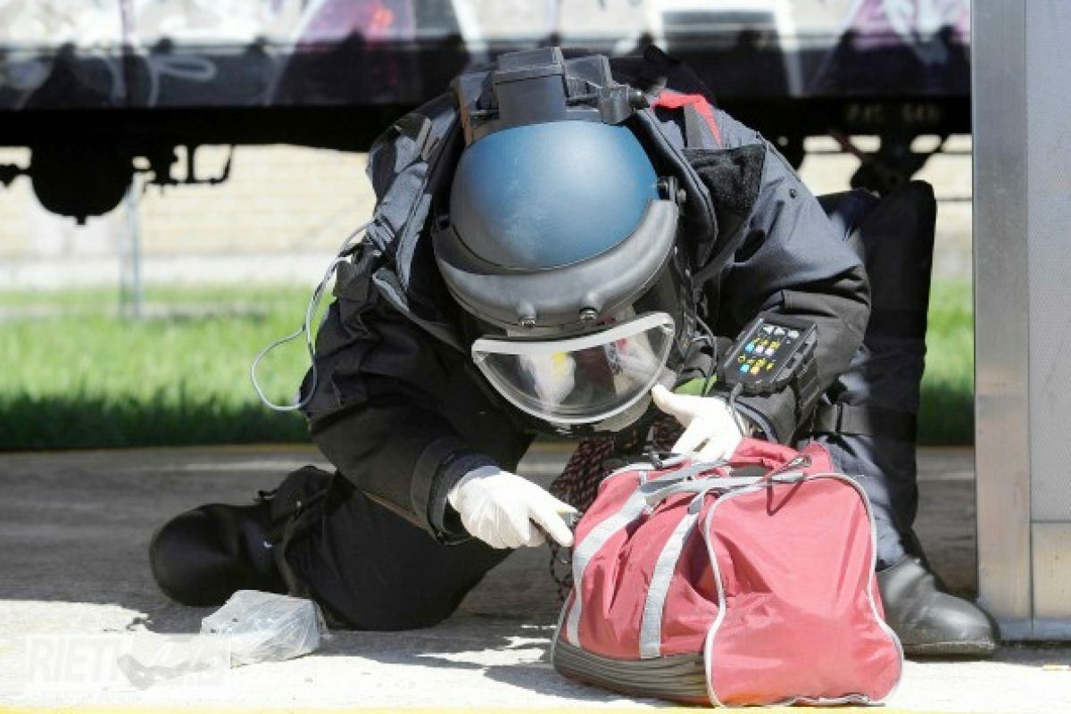 artificieri polizia