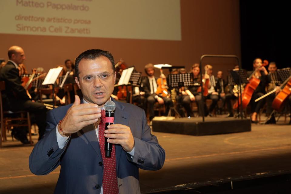 de luca teatro messina