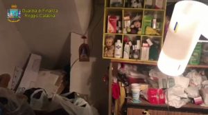 reggio calabria arresto insegnante religione
