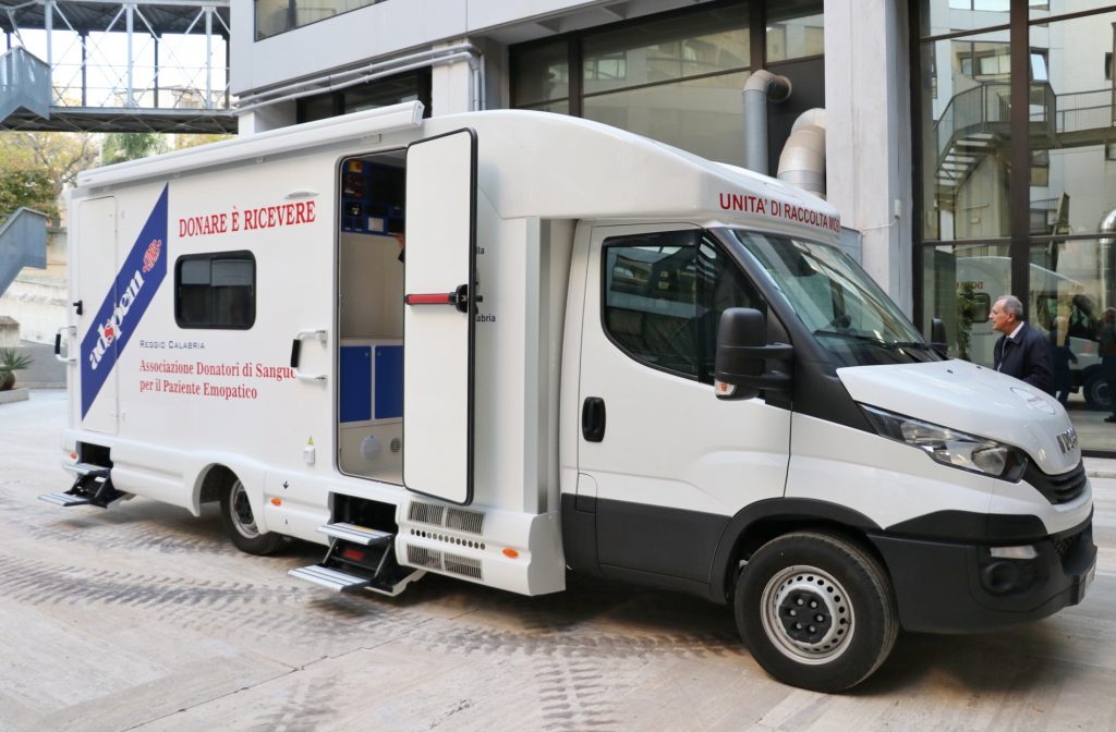 Adspem Fidas inaugura autoemoteca