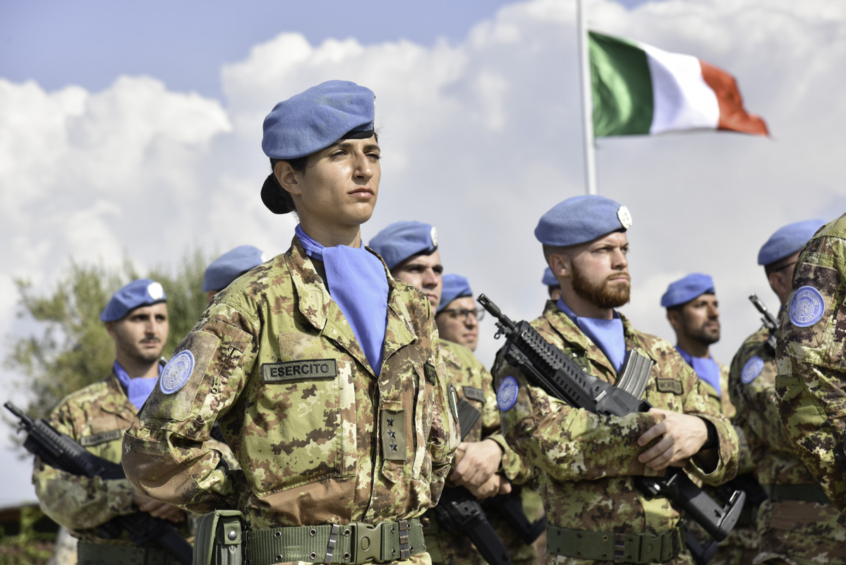 UNIFIL_Cambio al comando di Sector West_Autorita’_Un momento della cerimonia (1)