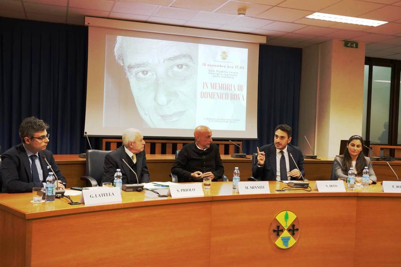 domenico bova sala palazzo campanella