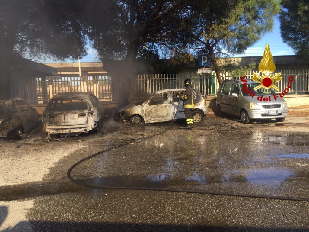 incendio auto milazzo