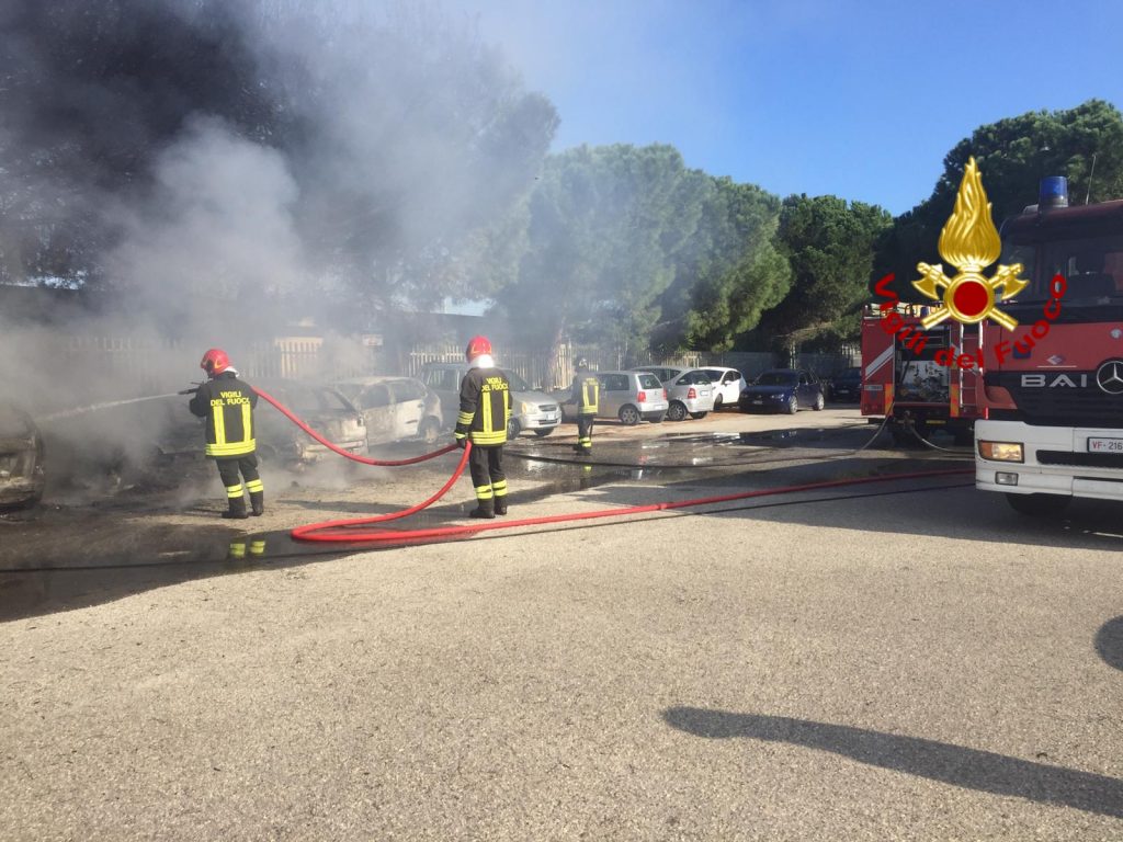 incendio auto milazzo