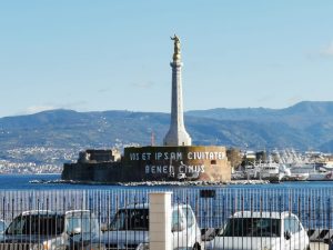 madonnina porto messina lettere