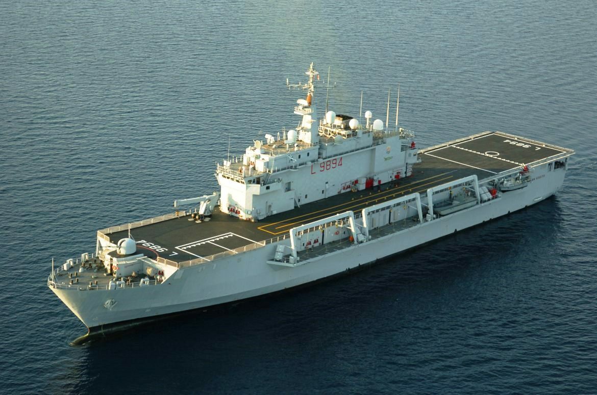 nave san giusto marina militare