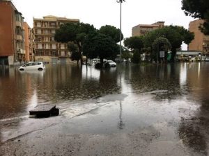 piazzale stadio allagato