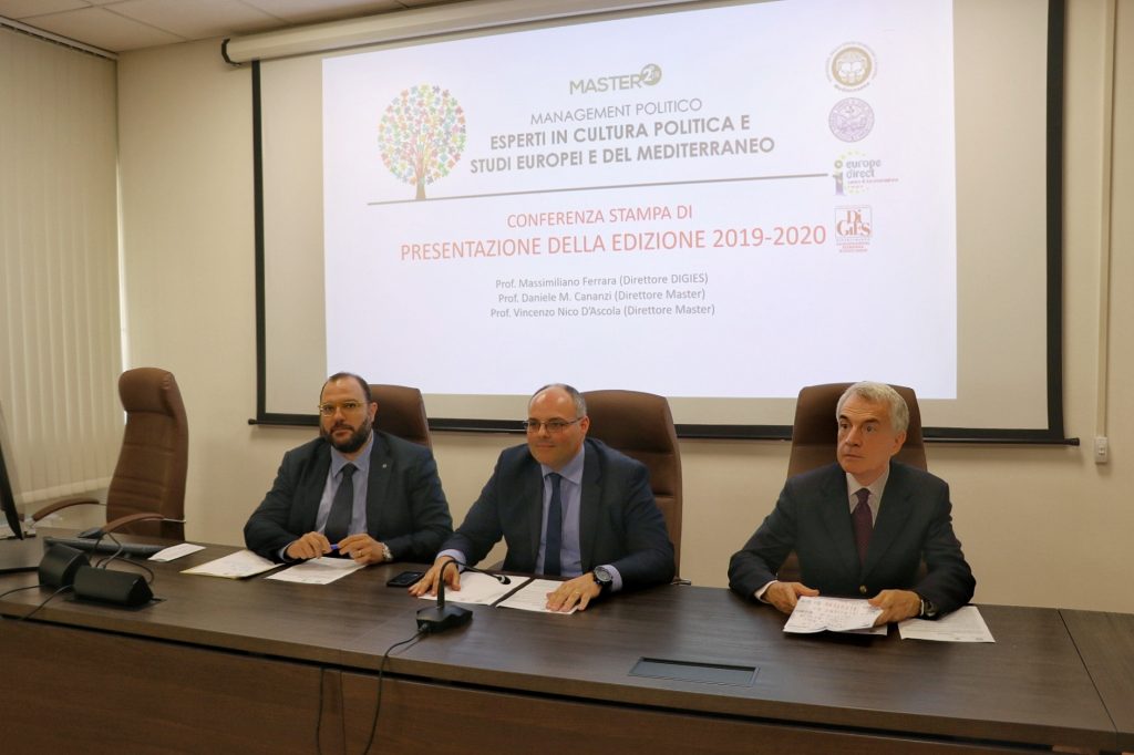 presentazione master politico