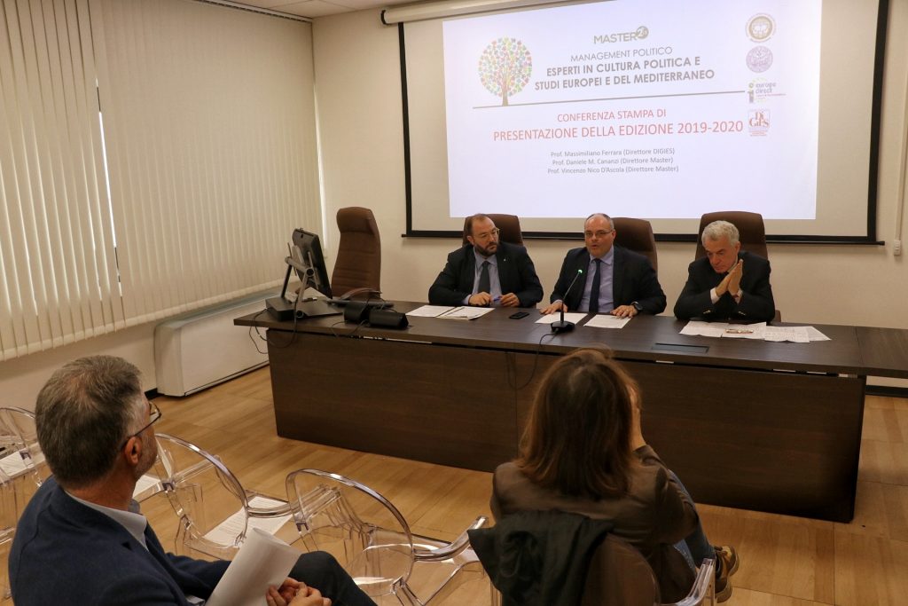 presentazione master politico