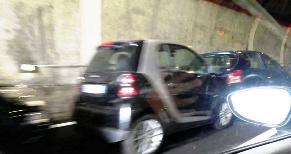 traffico incidente galleria spirito santo