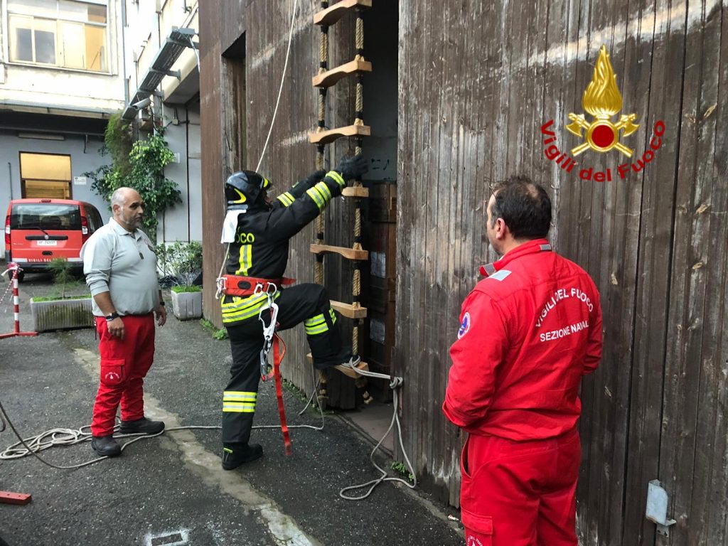 vigili fuoco esercitazione messina