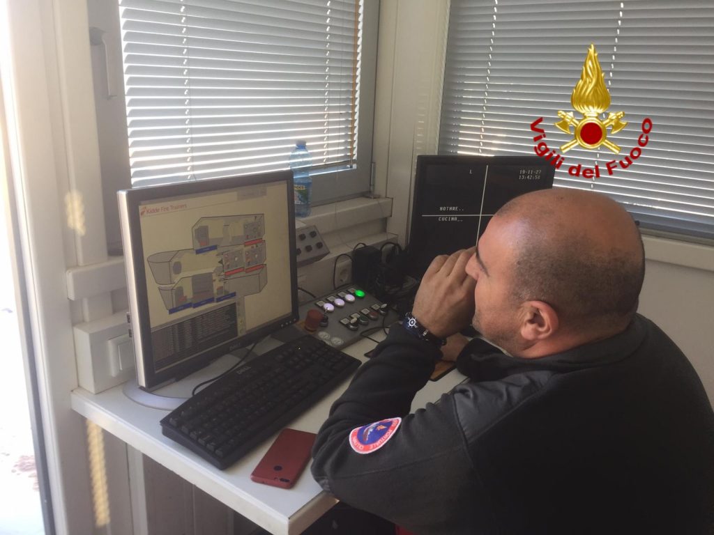 vigili fuoco esercitazione messina