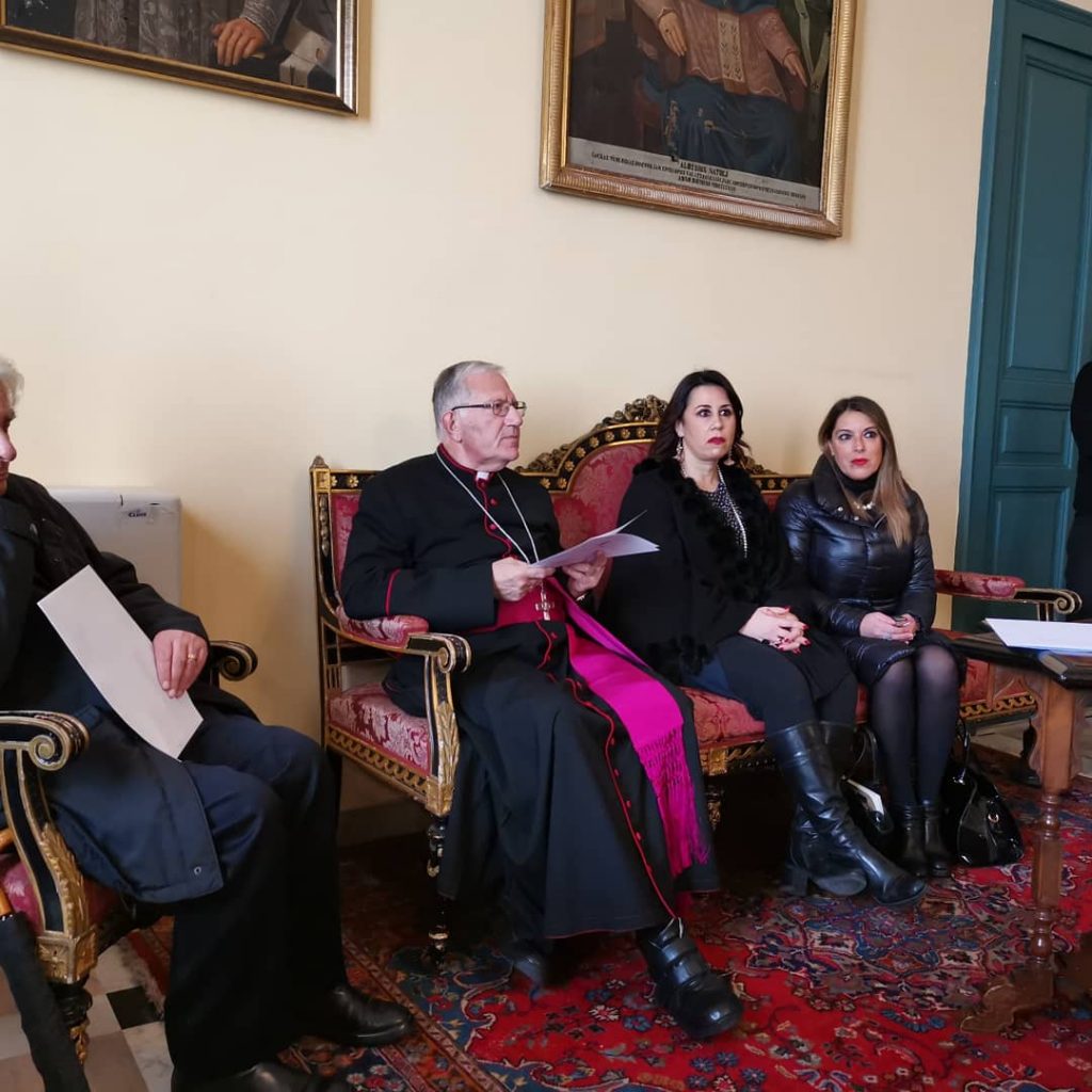 accolla arcivescovo messina