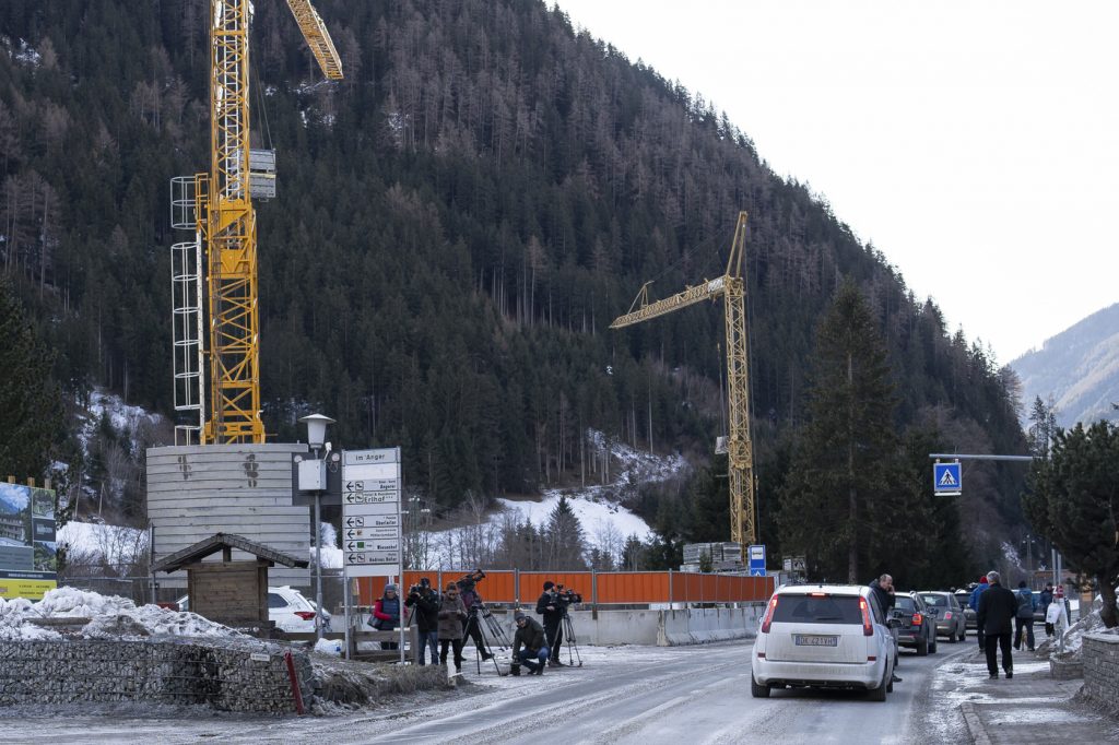 Auto contro pedoni: a Lutago, in Alto Adige