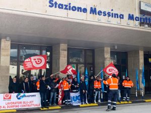 Sciopero e sit in Blu Jet MESSINA